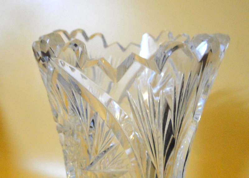 مزهرية من الكريستال المحفور (Corset Vase) - الصورة 4