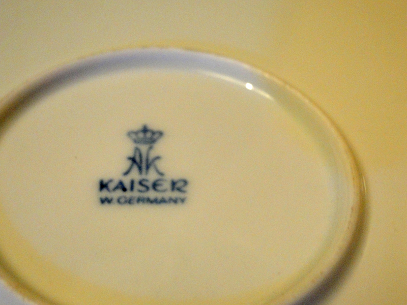 طبق ألماني تذكاري فلكلور - Kaiser porzellan - الصورة 5